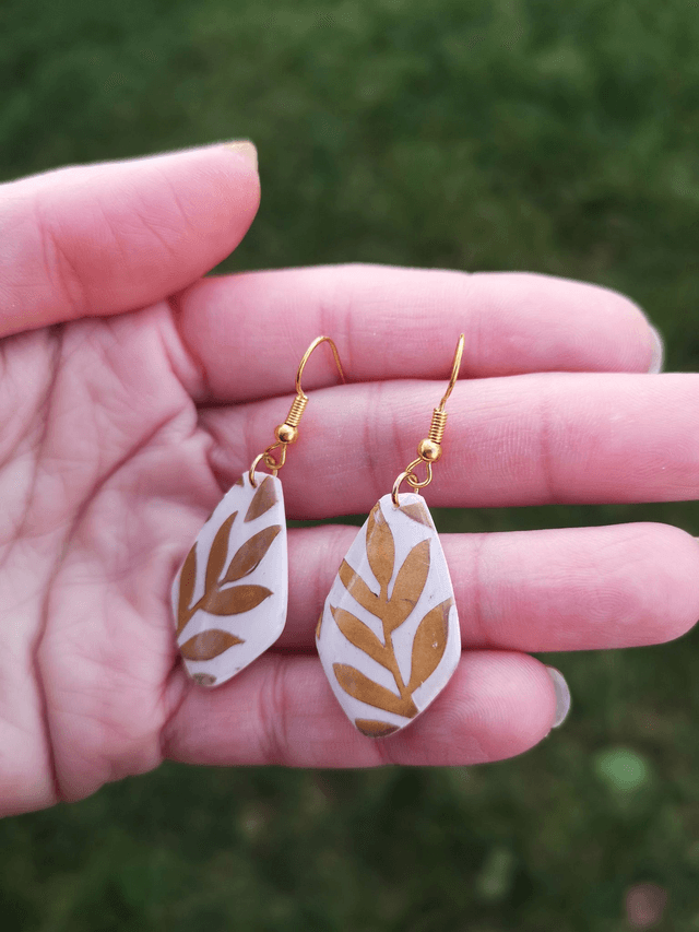 Collection Les Classiques Feuille d'Or - Boucles d'oreilles Isis 